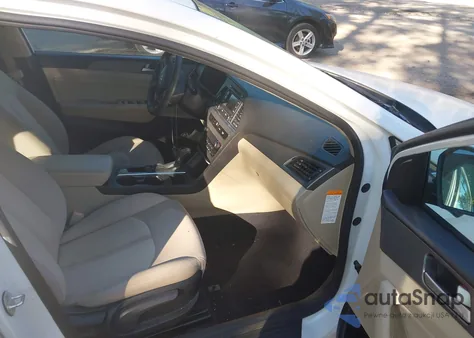 2016 Hyundai Sonata Hybrid Se из США, поврежденный, VIN KMHE24L10GA011379